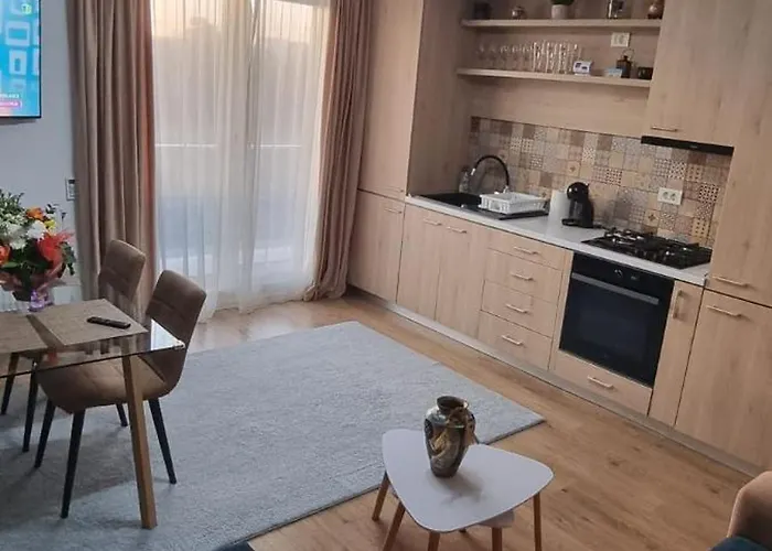 Bulevard Apartment *