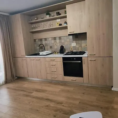 Bulevard Apartment *